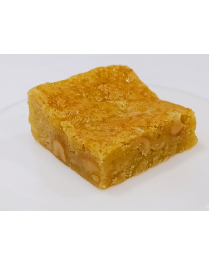 Brown Butter Cashew Blondie