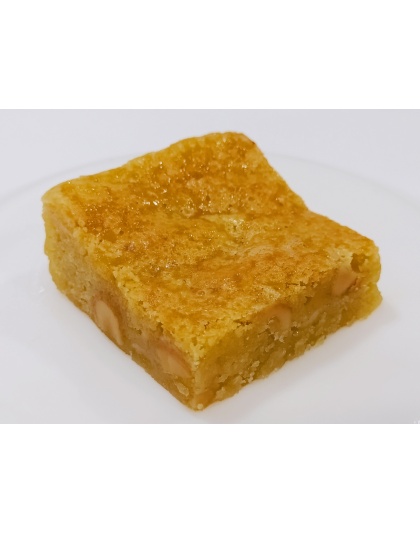 Brown Butter Cashew Blondie